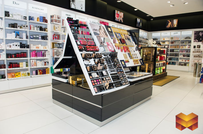 Mobiliario comercial tiendas de perfumería y cosmética – Muebles Las Palmas